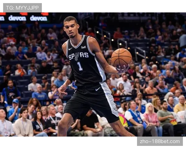 马刺G1主场111-98轻取开拓者 文班亚马35分创队史首秀纪录